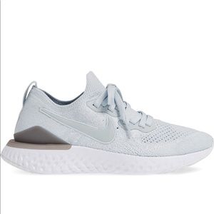 Nike Epic React Flyknit 2 Running Shoe size 9.5